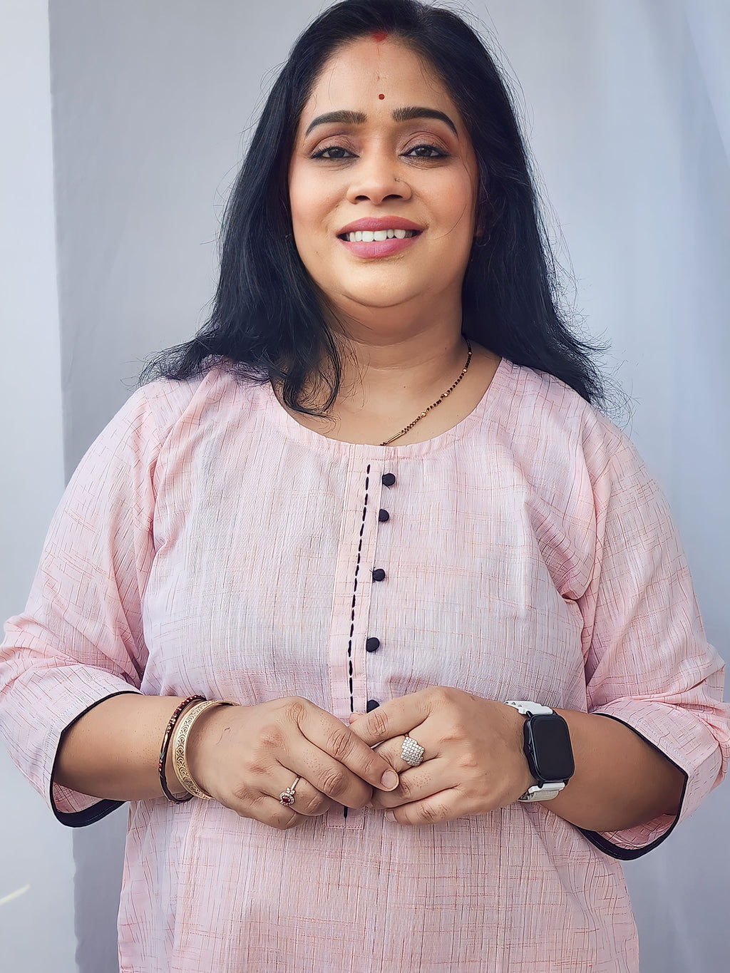 Khadi Peach Kurta with Thread Detailing.