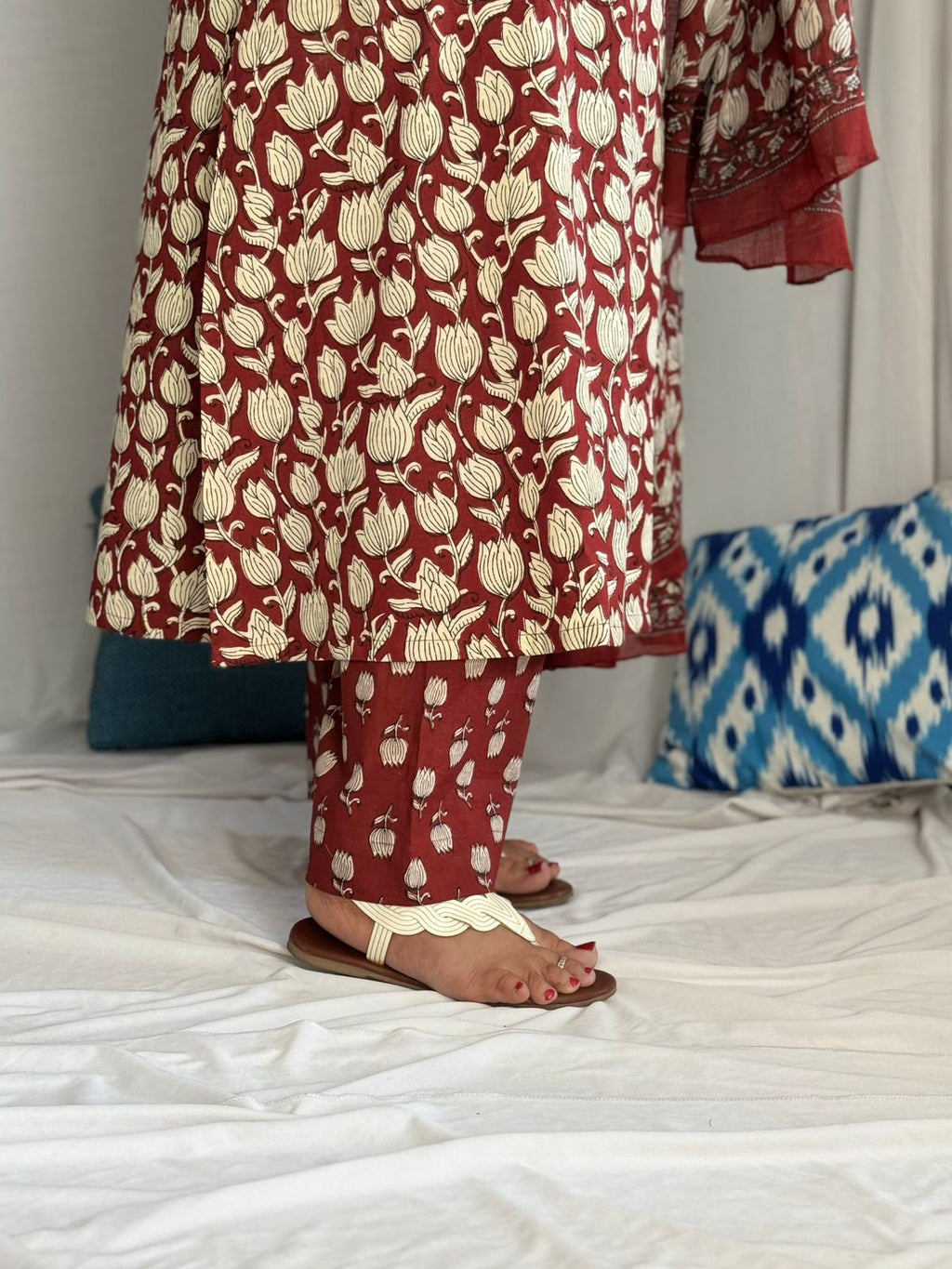 Maroon Brown Lotus Kurta and Pant (NO DUPATTA)