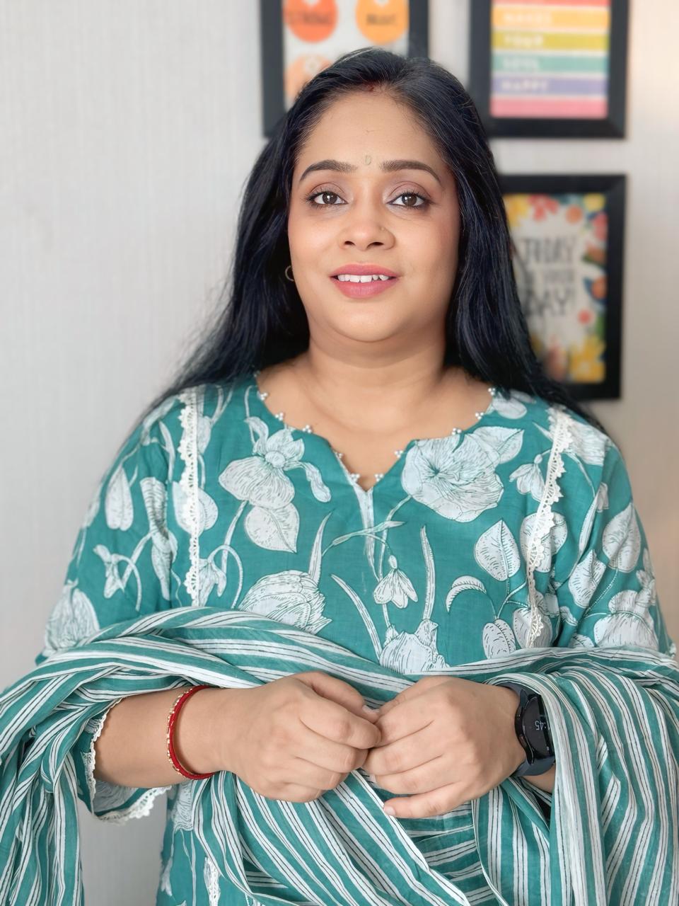 Sukoon Green Suit Set