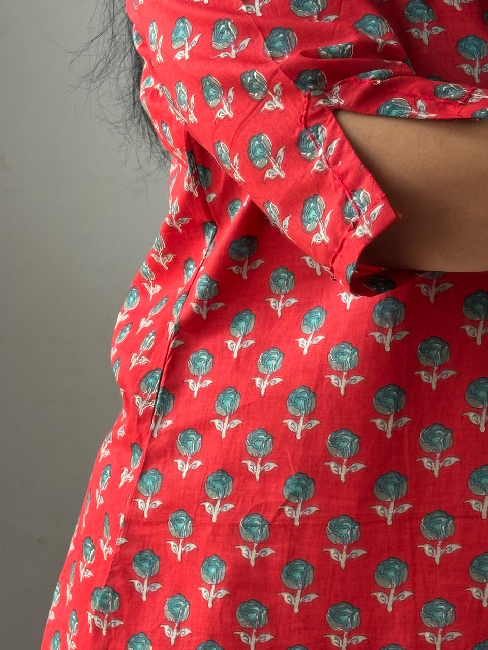 Kashni Red Printed Kurta Pant Set