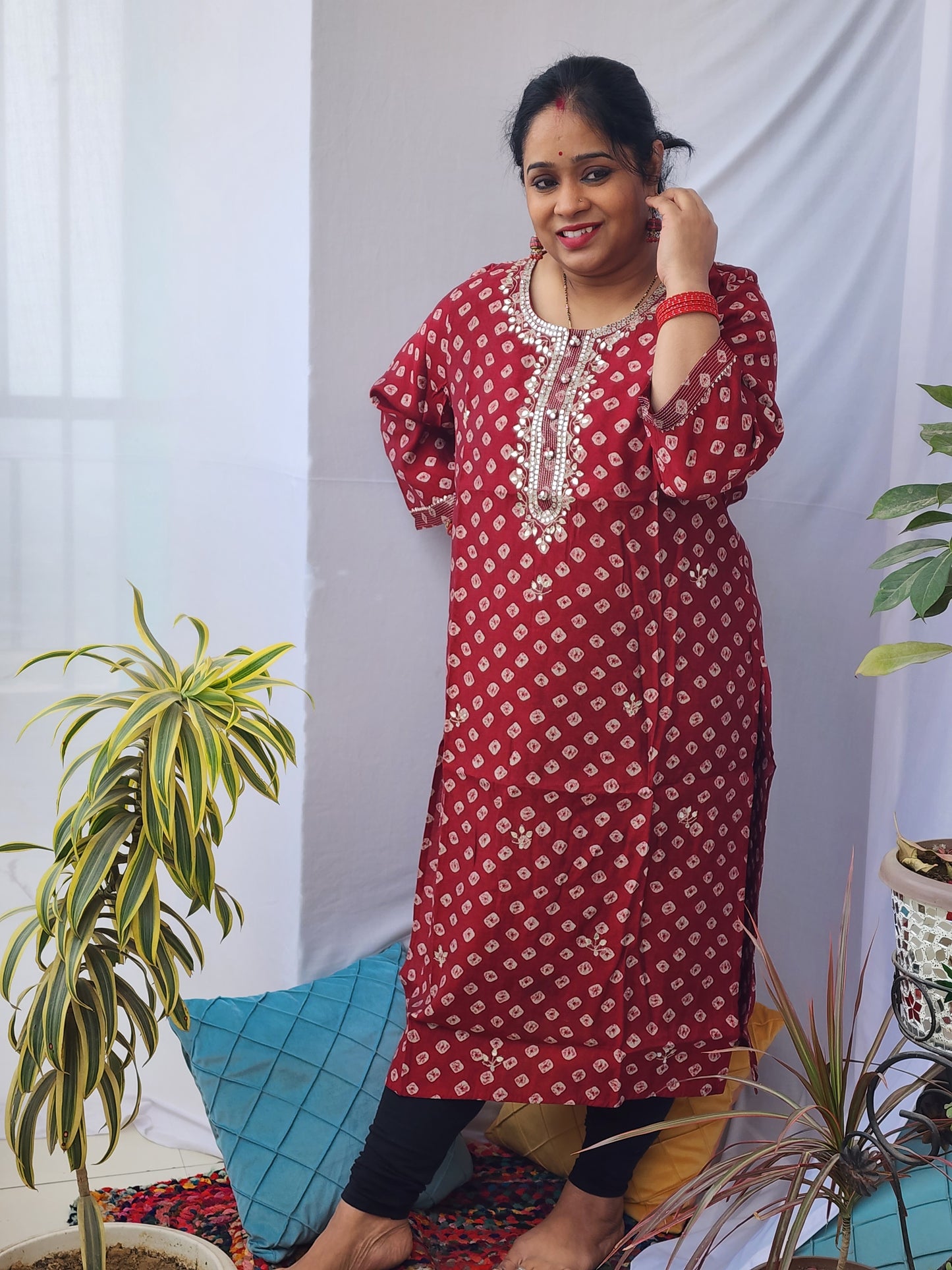 Muslin Maroon Bandhej Embroidered Kurta