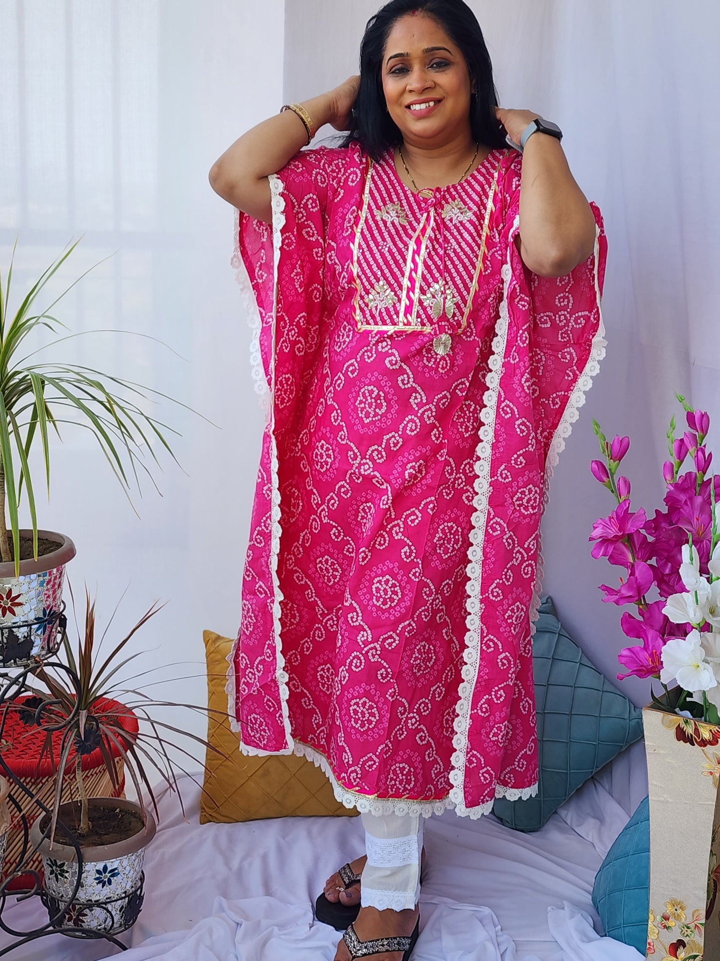 Bandhej Kaftan with embroidery and Pant